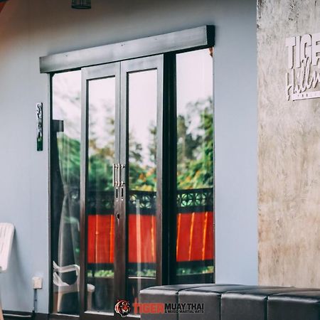 Tiger Hillside 호텔 Phuket 외부 사진